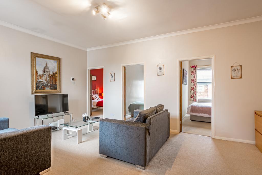 Linslade Apartment - For Groups And Contractors Leighton Buzzard Εξωτερικό φωτογραφία